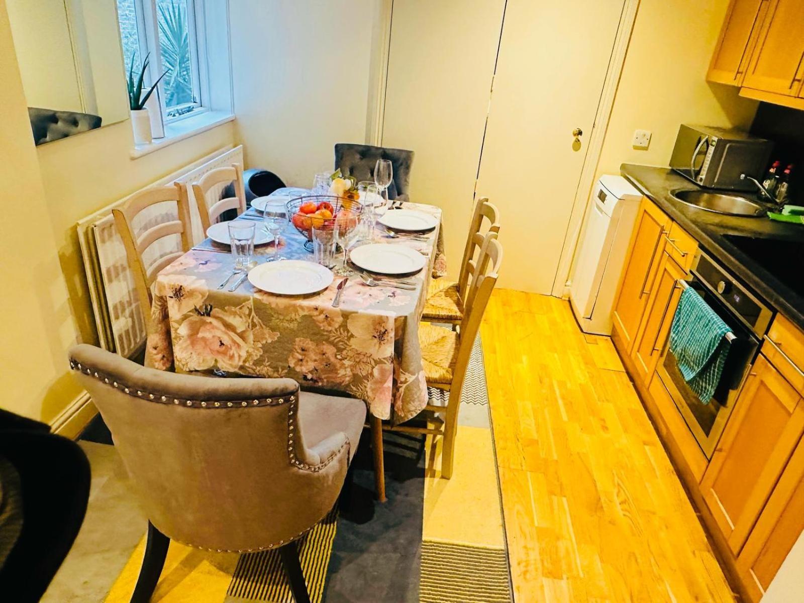 Lovely Apartments Around Kensington And Chelsea Locations W8 Sw5 Sw3 Sw10 By Ricky & Giustina 伦敦 外观 照片